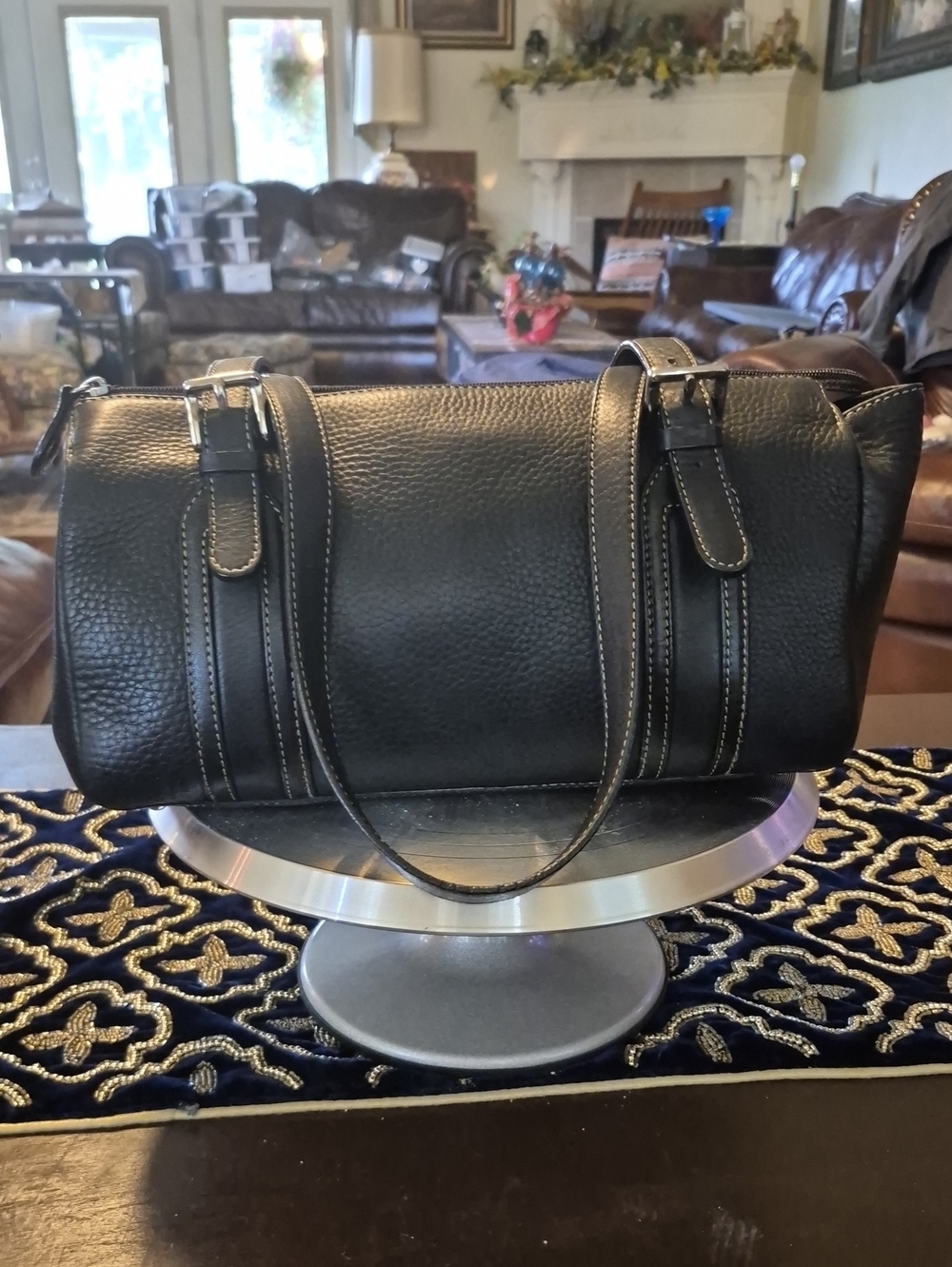 Fossil Barrel/satchel Black Pebbled Leather Shoulder Bag. (#2023D)